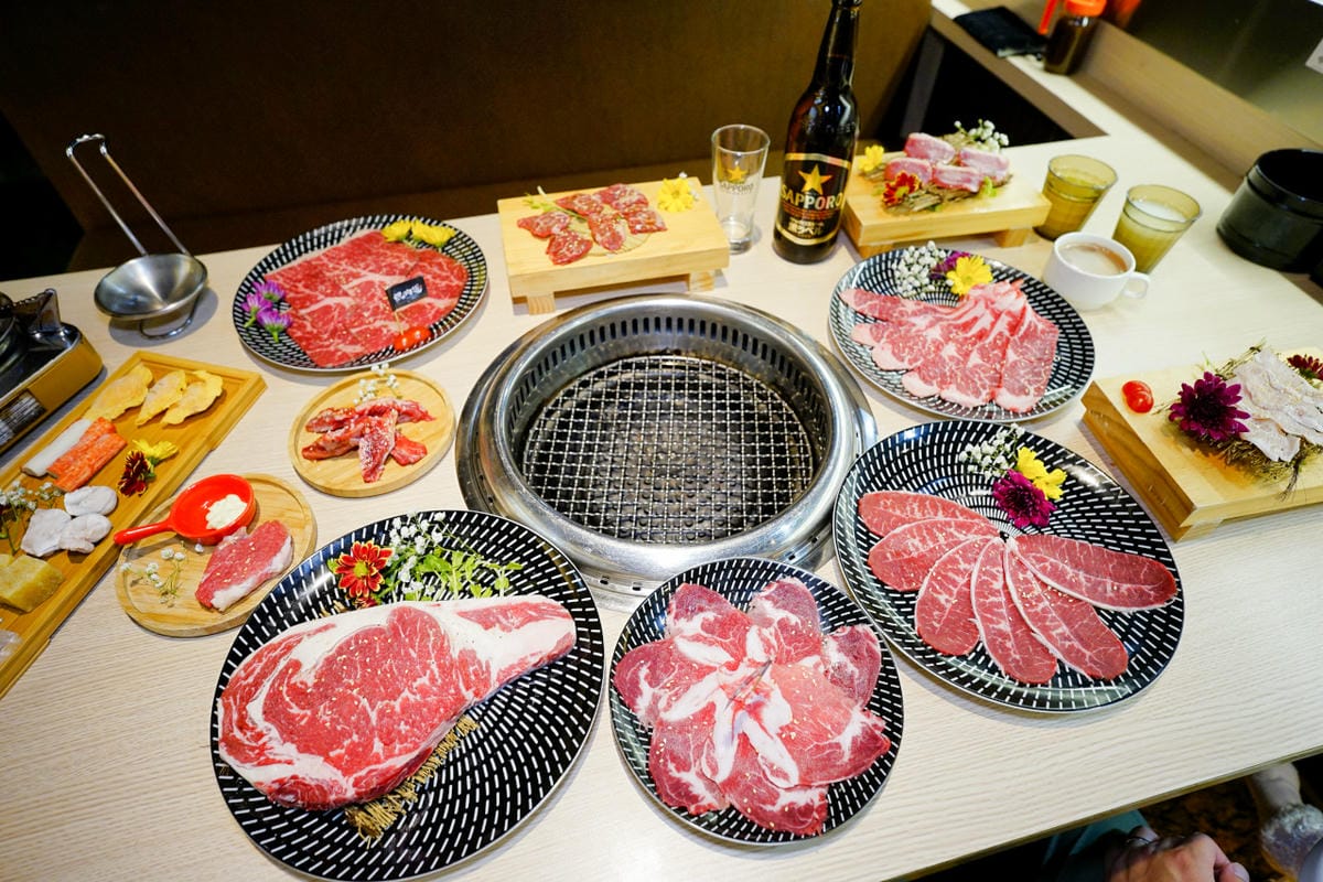 桃園食記｜桃園南崁燒肉吃到飽推薦！燒肉道 火鍋x燒肉和牛放題 589起軌道送餐燒肉吃到飽！