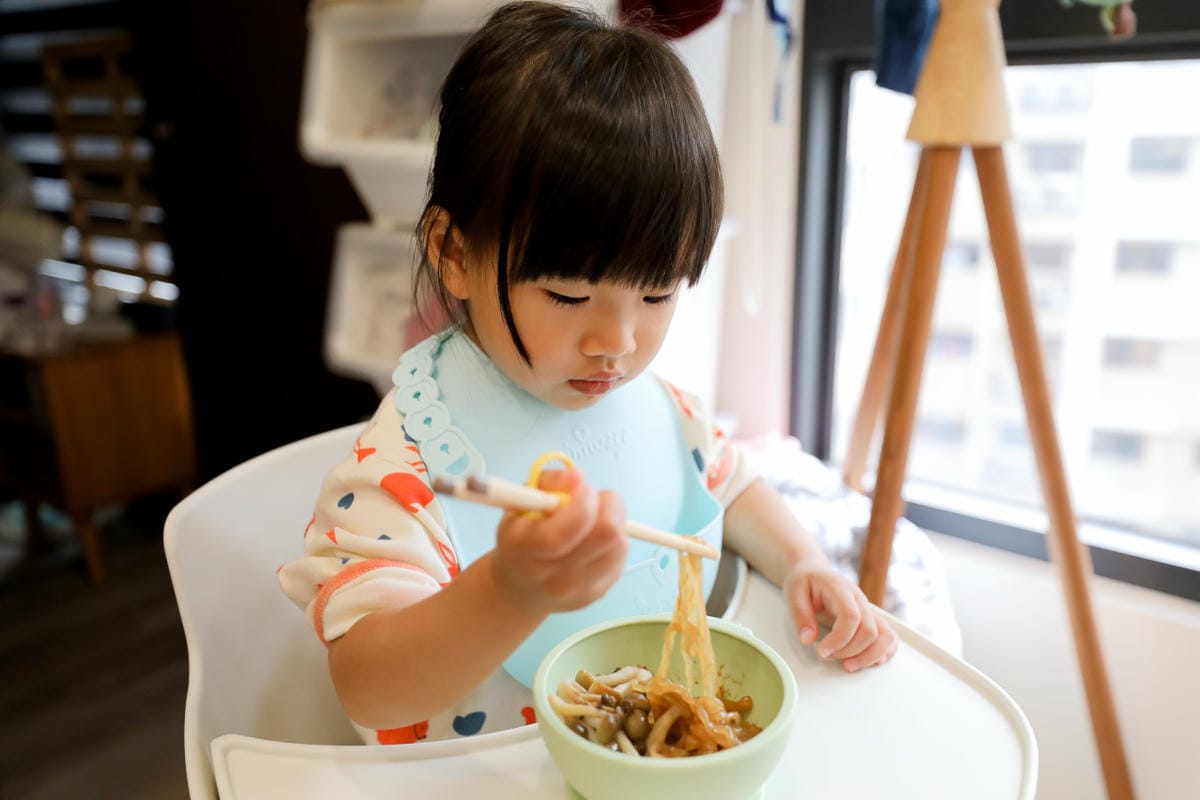 料理|夏日輕食低卡料理素食蒟蒻麵 蔬味平生 雙醬纖拌麵 常溫保存、懶人減醣料理推薦! - 第11張圖 料理|夏日輕食低卡料理素食蒟蒻麵 蔬味平生 雙醬纖拌麵 常溫保存、懶人減醣料理推薦!