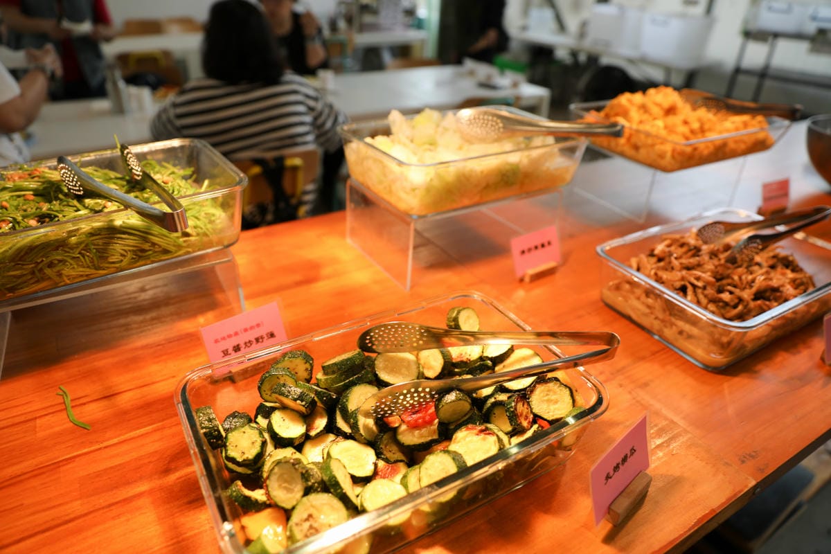 高雄露營|蝶舞澗休閒農場 一泊三食親子帳篷 豪華懶人露營推薦!2023蝶舞澗櫻花季-花旗木花況分享 - 第56張圖 高雄露營|蝶舞澗休閒農場 一泊三食親子帳篷 豪華懶人露營推薦!2023蝶舞澗櫻花季-花旗木花況分享
