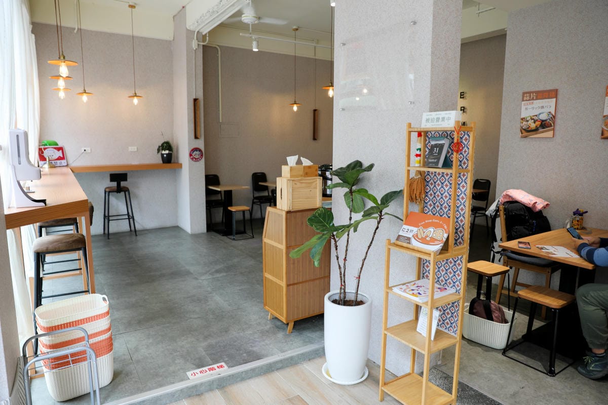 桃園食記｜中壢咖哩推薦！仁之初 北海道湯咖哩專賣（內壢店） 內壢美食、超好拍網美咖哩店！