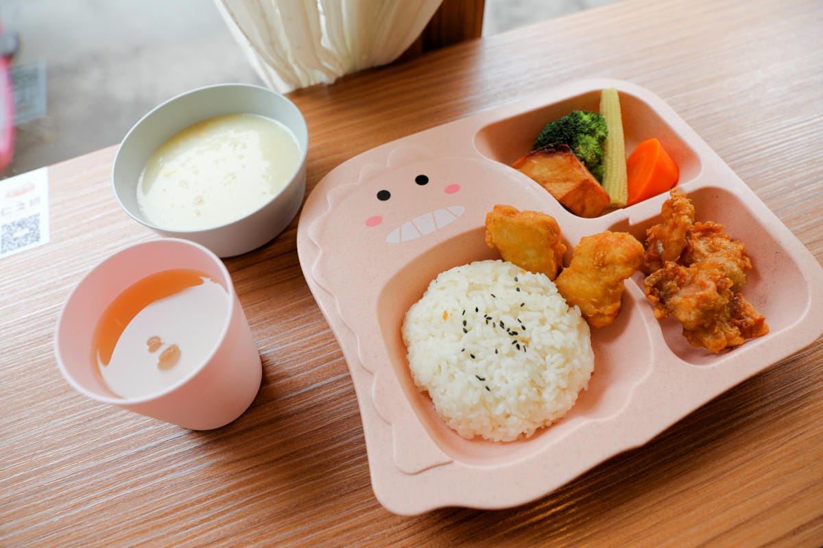 桃園食記｜中壢咖哩推薦！仁之初 北海道湯咖哩專賣（內壢店） 內壢美食、超好拍網美咖哩店！