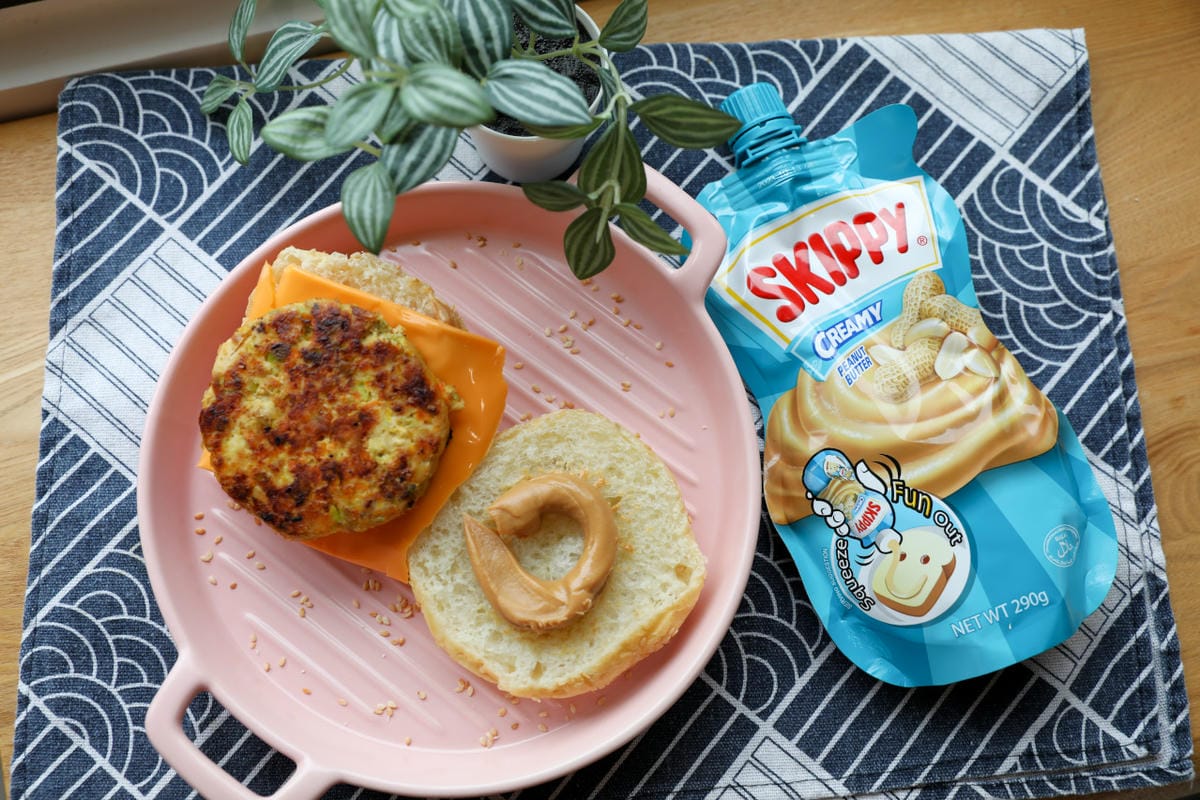 料理|最美味的早餐吐司抹醬推薦!吉比花生醬 與孩子同樂的擠壓瓶設計:) - 第2張圖 料理|最美味的早餐吐司抹醬推薦!吉比花生醬 與孩子同樂的擠壓瓶設計:)