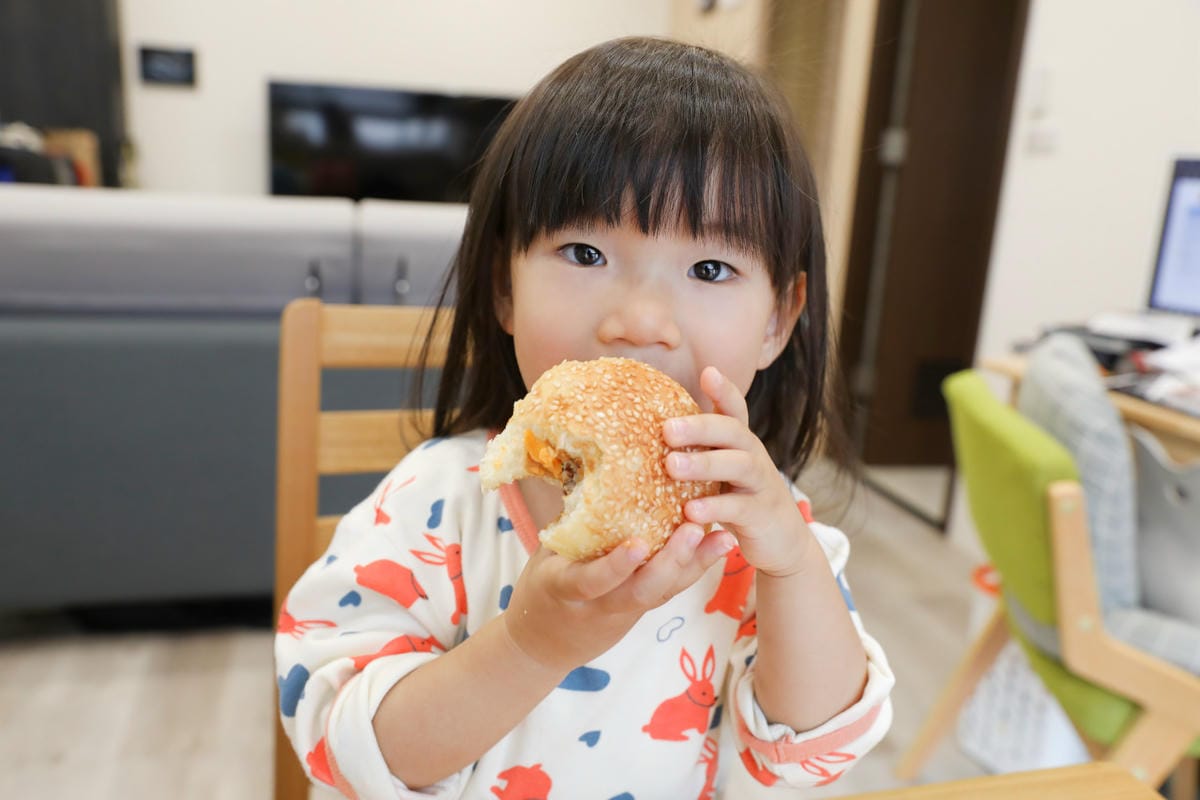 料理|最美味的早餐吐司抹醬推薦!吉比花生醬 與孩子同樂的擠壓瓶設計:) - 第10張圖 料理|最美味的早餐吐司抹醬推薦!吉比花生醬 與孩子同樂的擠壓瓶設計:)