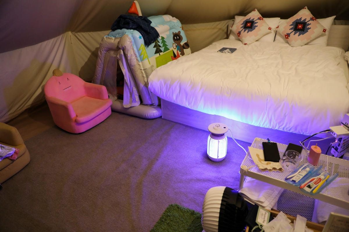 家電開箱｜保護孩子，夏日殲滅蚊子大作戰！RASTO AZ5捕蚊燈、AZ6捕蚊拍