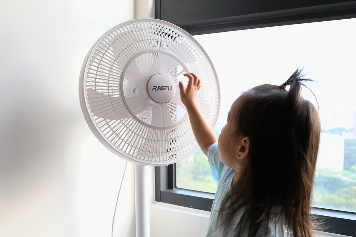 家電開箱|RASTO AF6 14吋雙風道循環立扇 夏日消暑冷氣房必備電風扇! - 第6張圖 家電開箱|RASTO AF6 14吋雙風道循環立扇 夏日消暑冷氣房必備電風扇!