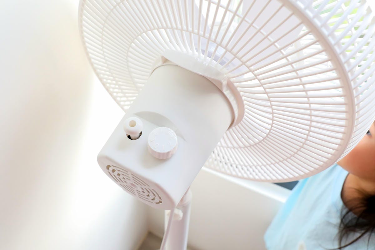 家電開箱|RASTO AF6 14吋雙風道循環立扇 夏日消暑冷氣房必備電風扇! - 第9張圖 家電開箱|RASTO AF6 14吋雙風道循環立扇 夏日消暑冷氣房必備電風扇!