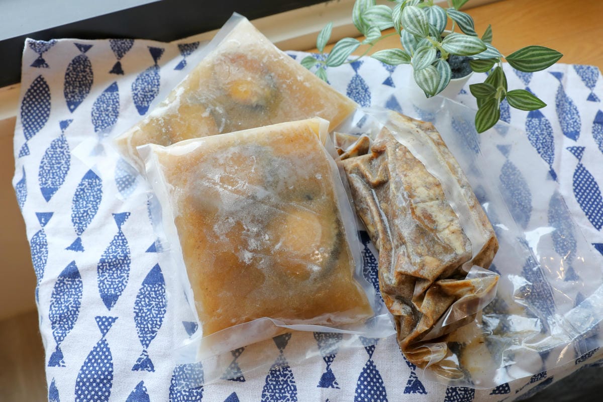 料理｜冷凍料理包推薦！微風建一食堂 鮑魚雞湯、一隻骨牛小排 在家也能吃到台塑牛小排！！