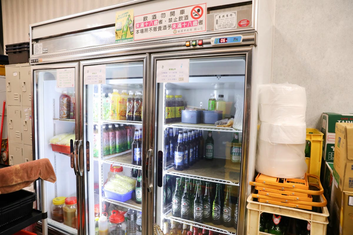 桃園食記｜桃園平價快炒海鮮！三街海鮮屋 熱炒海鮮店喝酒聚餐推薦！