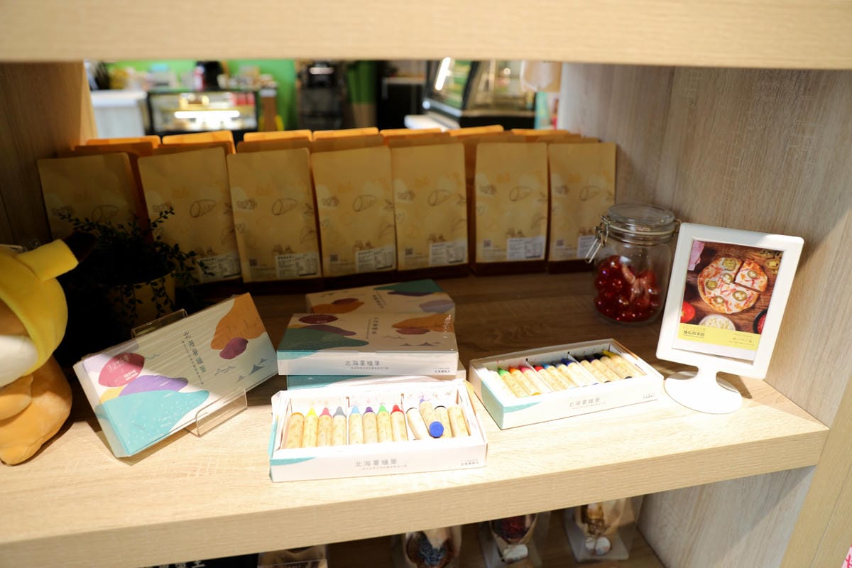 新北食記|金山美食推薦!汪汪地瓜園地瓜產業故事館 來金山必吃的紅心地瓜料理、甘薯伴手禮,還有用地瓜做成的蠟筆唷~ - 第9張圖 新北食記|金山美食推薦!汪汪地瓜園地瓜產業故事館 來金山必吃的紅心地瓜料理、甘薯伴手禮,還有用地瓜做成的蠟筆唷~