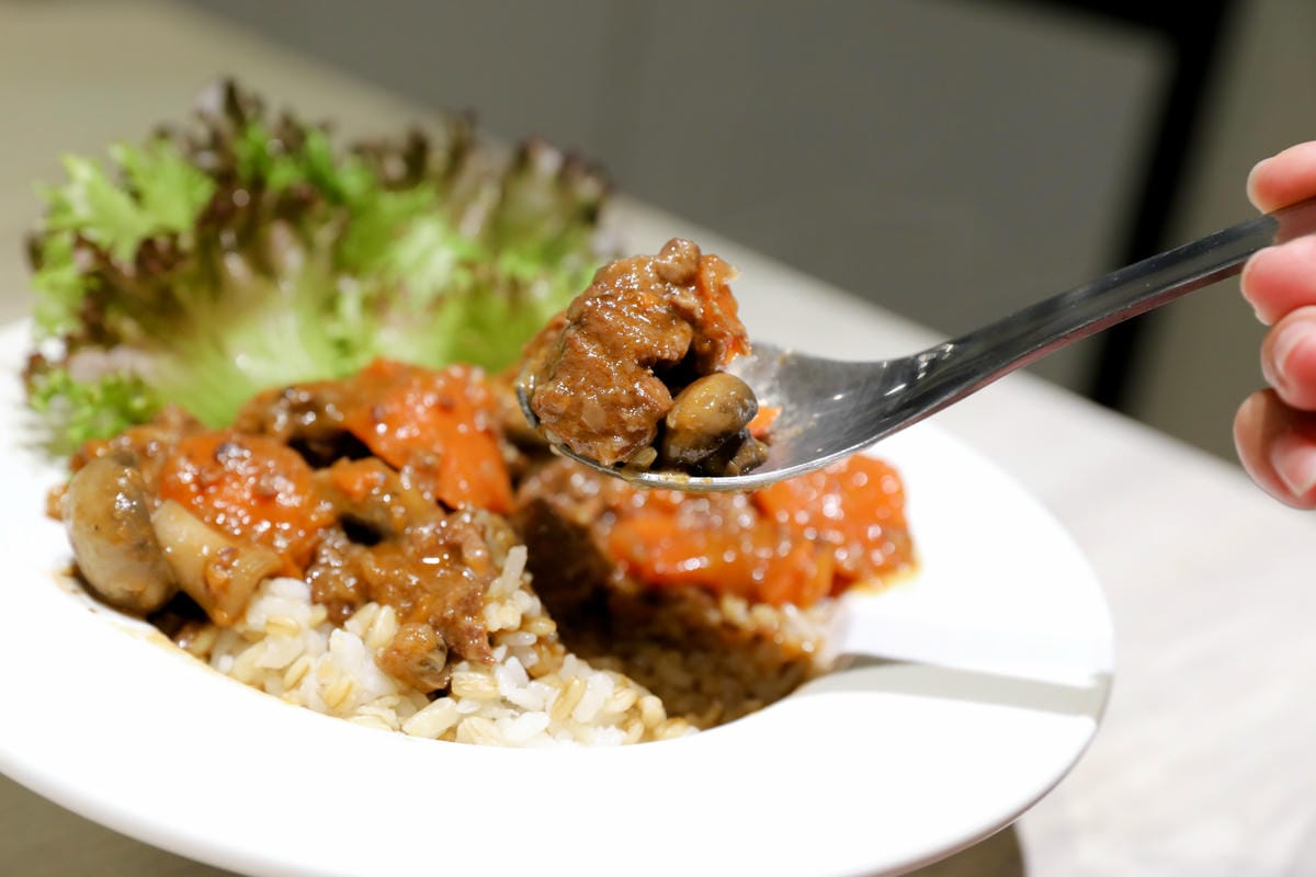 桃園食記｜芳味坊 玩味廚房 新鮮原型食材、特色工程料理，高CP值創意料理推薦！