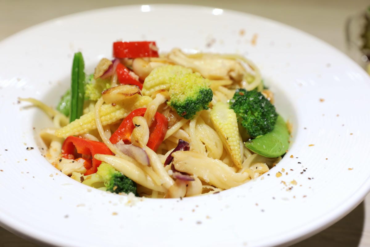 桃園食記｜芳味坊 玩味廚房 新鮮原型食材、特色工程料理，高CP值創意料理推薦！