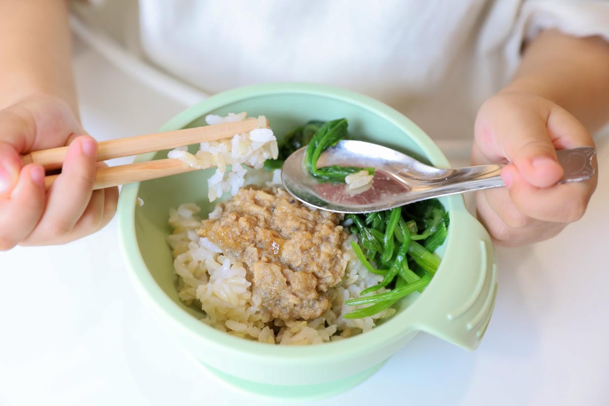 親子育兒｜嬰兒副食品推薦！鈞媽御食堂 寶寶粥、寶寶燉飯、寶寶燴料、寶寶義大利麵 加熱即食育兒好幫手！