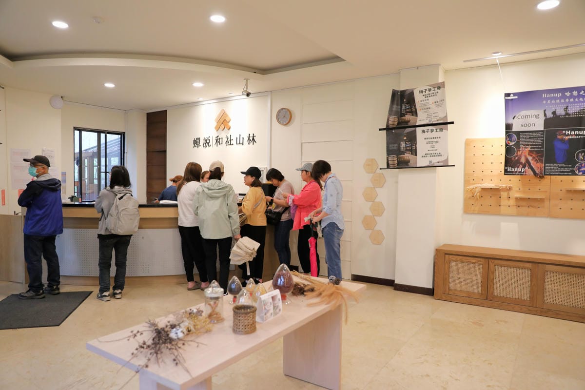 南投旅遊|蟬說:和社山林 入住臺大實驗林區,南投兩天一夜住宿推薦!順遊蟬說雅築 露天溫泉/羅娜部落 原民探索之旅/梅子夢工廠 - 第3張圖 南投旅遊|蟬說:和社山林 入住臺大實驗林區,南投兩天一夜住宿推薦!順遊蟬說雅築 露天溫泉/羅娜部落 原民探索之旅/梅子夢工廠