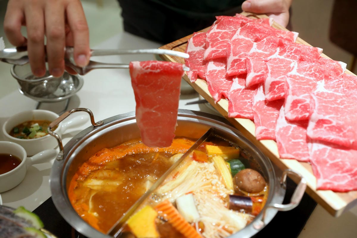 桃園食記|青埔火鍋推薦!樸食鍋物 PU SHI 橫山書法藝術館周邊美食,白色系網美火鍋店! - 第18張圖 桃園食記|青埔火鍋推薦!樸食鍋物 PU SHI 橫山書法藝術館周邊美食,白色系網美火鍋店!