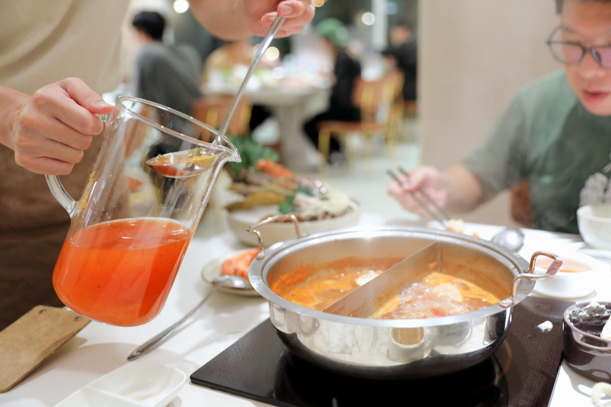桃園食記|青埔火鍋推薦!樸食鍋物 PU SHI 橫山書法藝術館周邊美食,白色系網美火鍋店! - 第28張圖 桃園食記|青埔火鍋推薦!樸食鍋物 PU SHI 橫山書法藝術館周邊美食,白色系網美火鍋店!