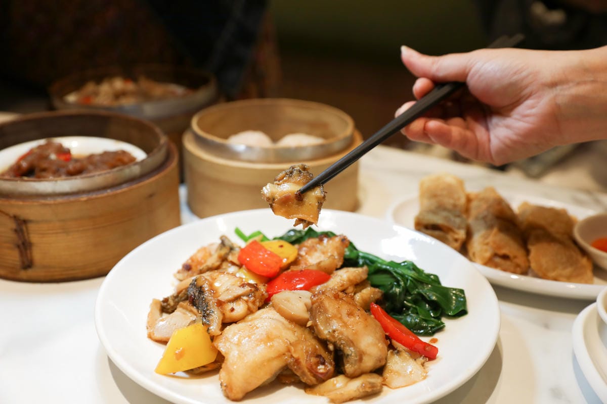 桃園食記｜檀島香港餐廳（大江店）2023母親節就來中壢大江購物中心！一站式滿足聚餐、購物、春夏打卡地標，快樂就是這麼簡單！