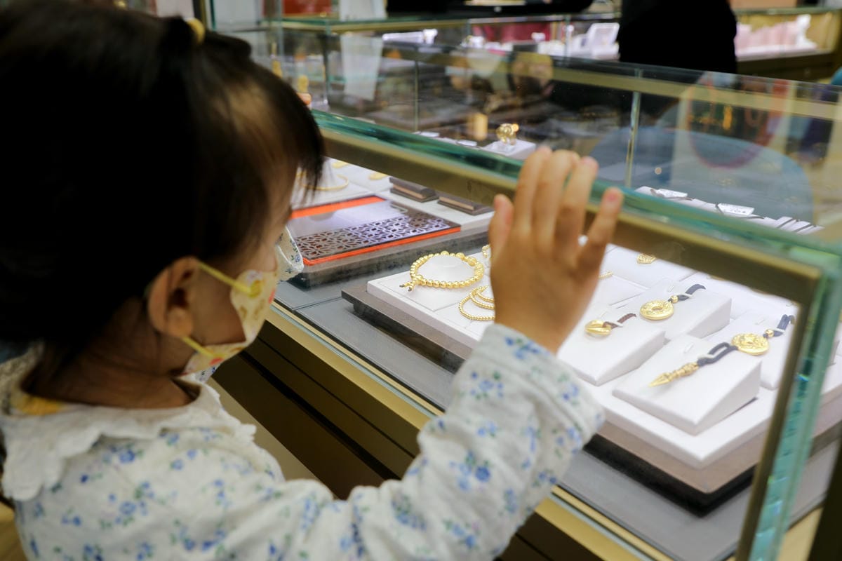 桃園食記｜檀島香港餐廳（大江店）2023母親節就來中壢大江購物中心！一站式滿足聚餐、購物、春夏打卡地標，快樂就是這麼簡單！