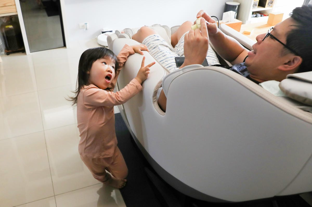 親子育兒｜角落小夥伴童趣數位相機 2000萬前後鏡頭，角落生物兒童相機推薦！