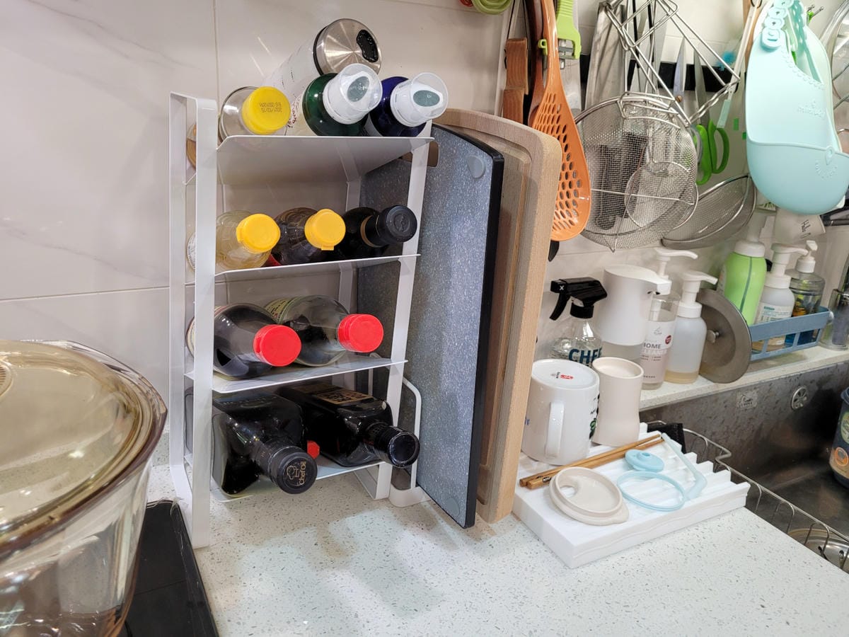 廚房收納｜YAMAZAKI 日本山崎生活美學 碗盤收納架、調味料收納架等廚房收納法寶推薦！