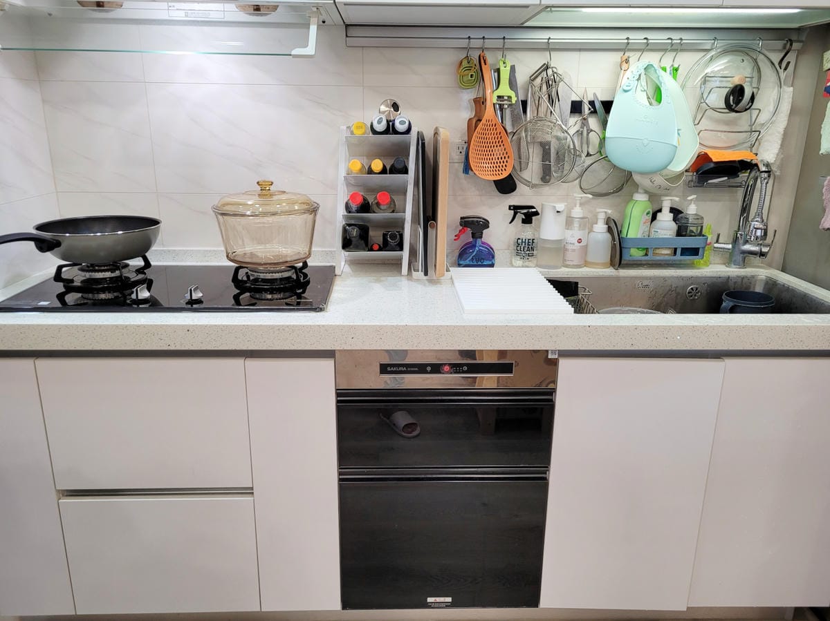 廚房收納｜YAMAZAKI 日本山崎生活美學 碗盤收納架、調味料收納架等廚房收納法寶推薦！