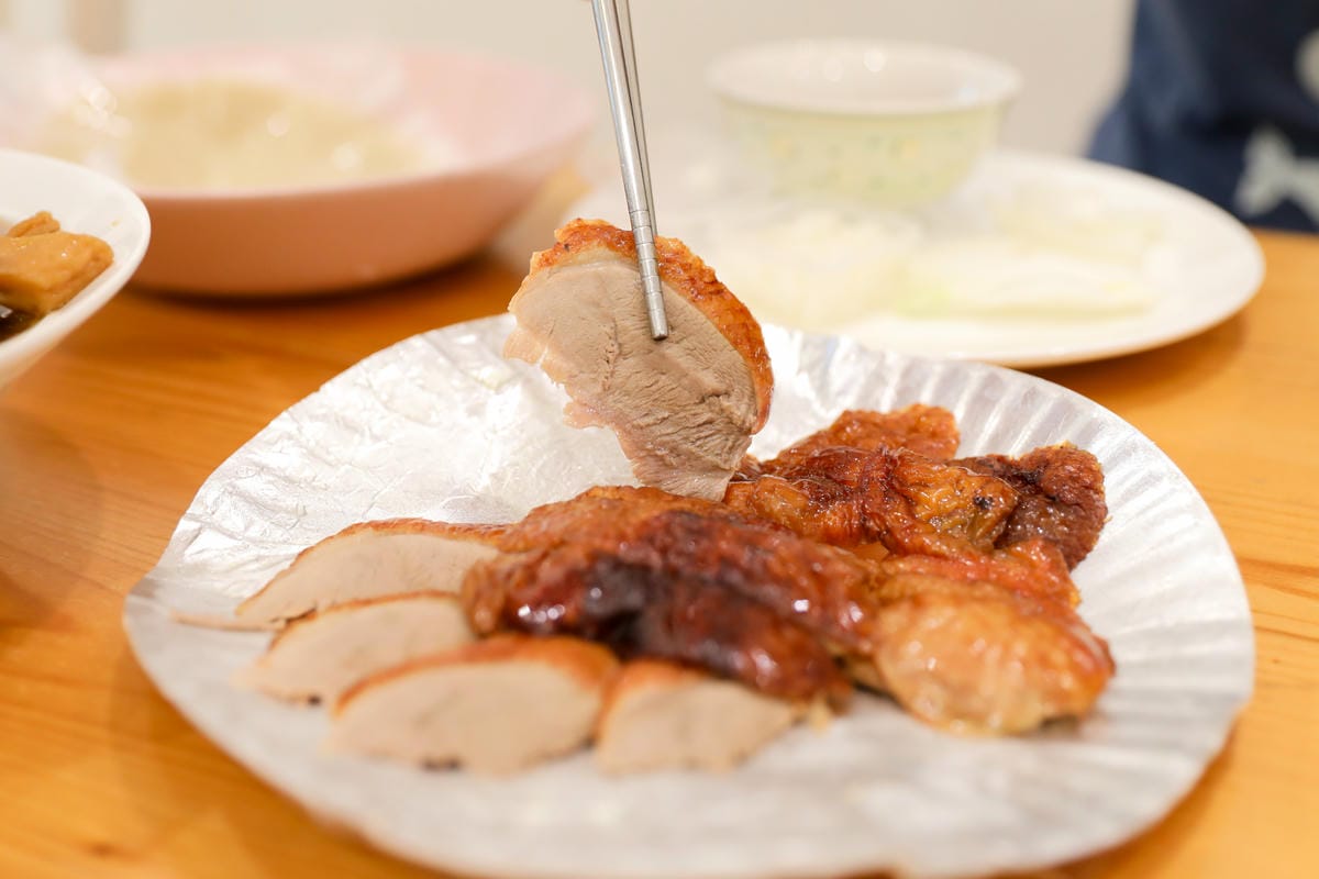 嘉義食記|嘉義隱藏版美食推薦!蔡式鴨庄 低溫熟成烤鴨(一鴨三吃)、美味燒臘飯 - 第8張圖 嘉義食記|嘉義隱藏版美食推薦!蔡式鴨庄 低溫熟成烤鴨(一鴨三吃)、美味燒臘飯
