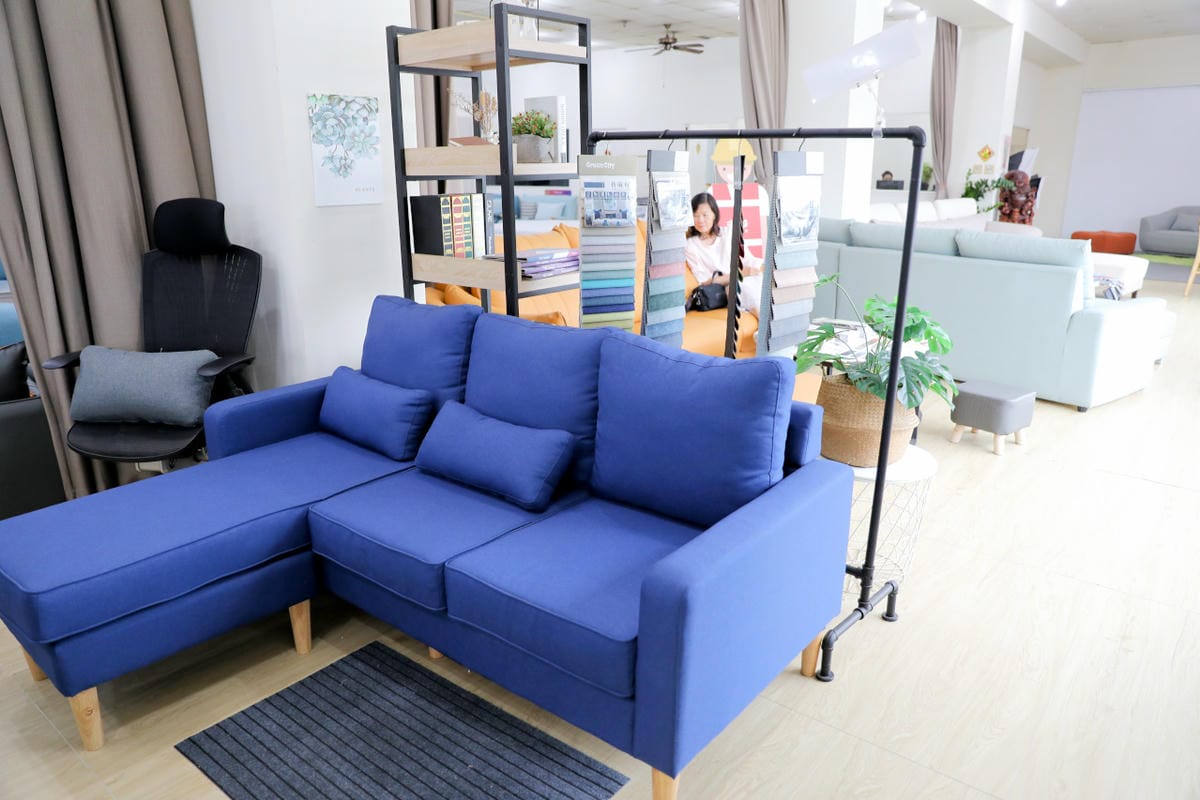 台南沙發｜BNS台南家居美學館 價格公開透明，MIT台製最安心 台南客製化沙發工廠推薦！