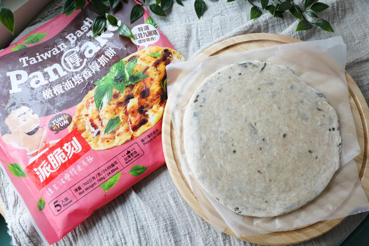 料理|派脆刻厚抓餅 蔥抓餅創意料理-熱狗酥皮蔥餅(熱狗小可頌) - 第4張圖 料理|派脆刻厚抓餅 蔥抓餅創意料理-熱狗酥皮蔥餅(熱狗小可頌)