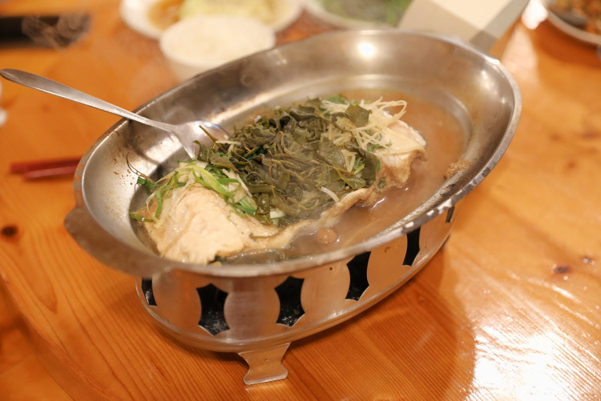 南投住宿｜溪頭民宿推薦！金台灣山莊 一泊二食小木屋+螢火蟲專案 每年4~6月賞螢導覽活動