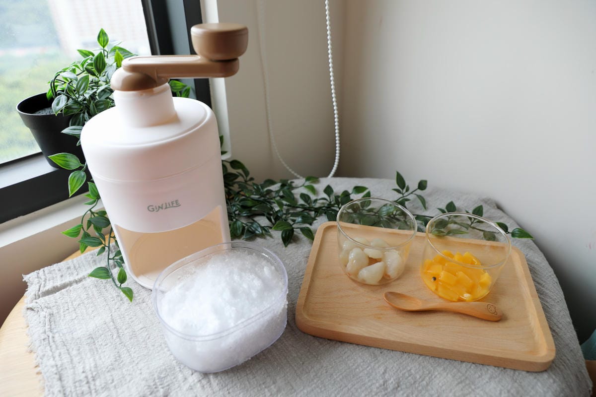 料理|君來生活 GINLIFE手搖刨冰機 夏日消暑必備.在家也能DIY剉冰!好吃又衛生~ - 第8張圖 料理|君來生活 GINLIFE手搖刨冰機 夏日消暑必備.在家也能DIY剉冰!好吃又衛生~