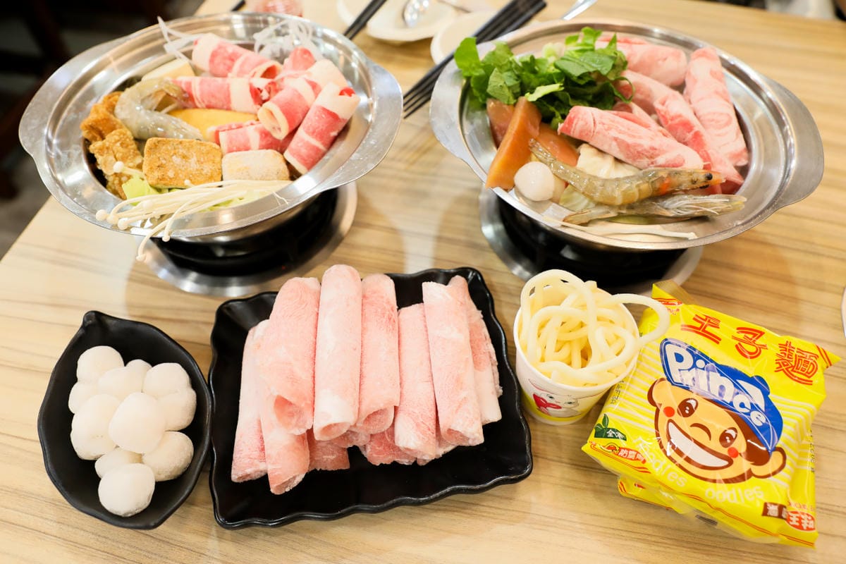 桃園食記｜逸小鍋 鍋の物（中壢健行店）自助吧麵食吃到飽、干貝豬肉片買一送一 學生最愛的平價鍋物，中壢後火車站美食推薦！
