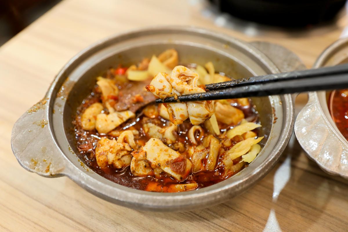 桃園食記｜逸小鍋 鍋の物（中壢健行店）自助吧麵食吃到飽、干貝豬肉片買一送一 學生最愛的平價鍋物，中壢後火車站美食推薦！