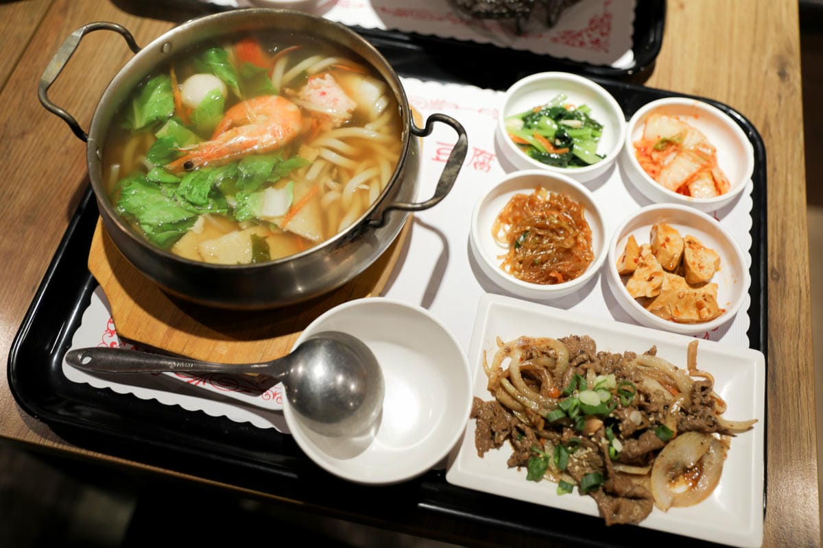 台北食記｜西門町韓式料理推薦！釜山順豆腐 個人韓式銅盤烤肉 西門町必吃美食，道地韓國料理推薦！