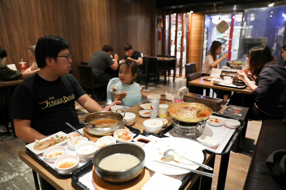 台北食記｜西門町韓式料理推薦！釜山順豆腐 個人韓式銅盤烤肉 西門町必吃美食，道地韓國料理推薦！