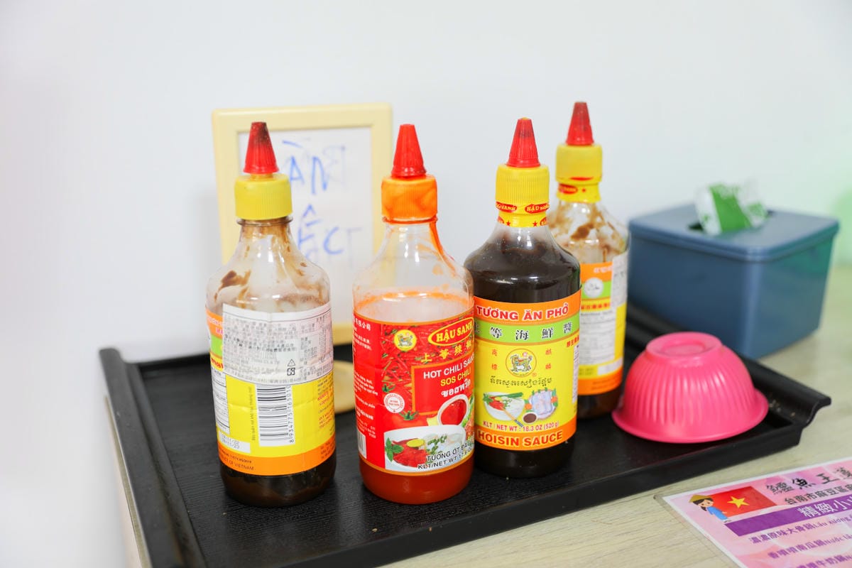 台南食記｜2023台南最新景點推薦！紫色水漾越南休閒村（原鱷魚王蓮花休閒村）道地越式料理 火鍋、烤肉，門票可兌換飲品或越南服飾租借