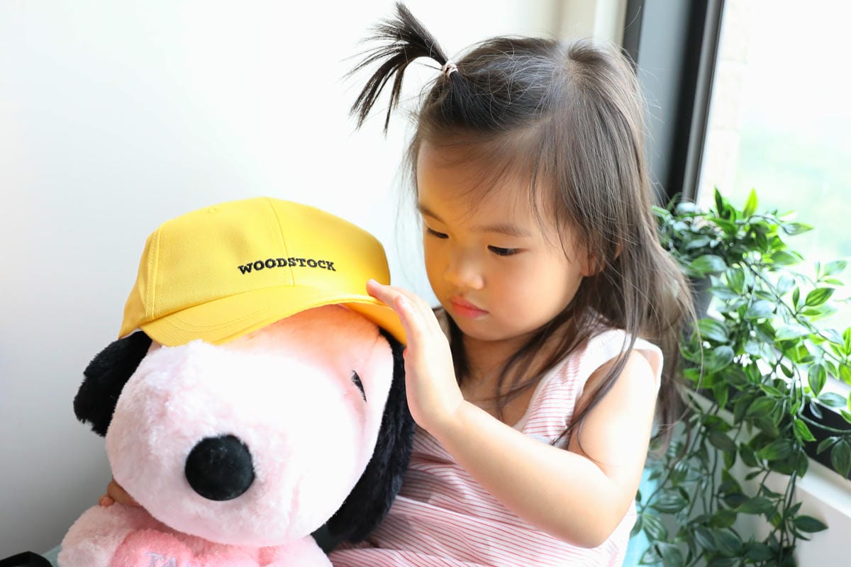 收藏｜PEANUTS 史努比SNOOPY周邊商品 限量公仔、衣服、帽子、折疊傘、餐盤等生活用品