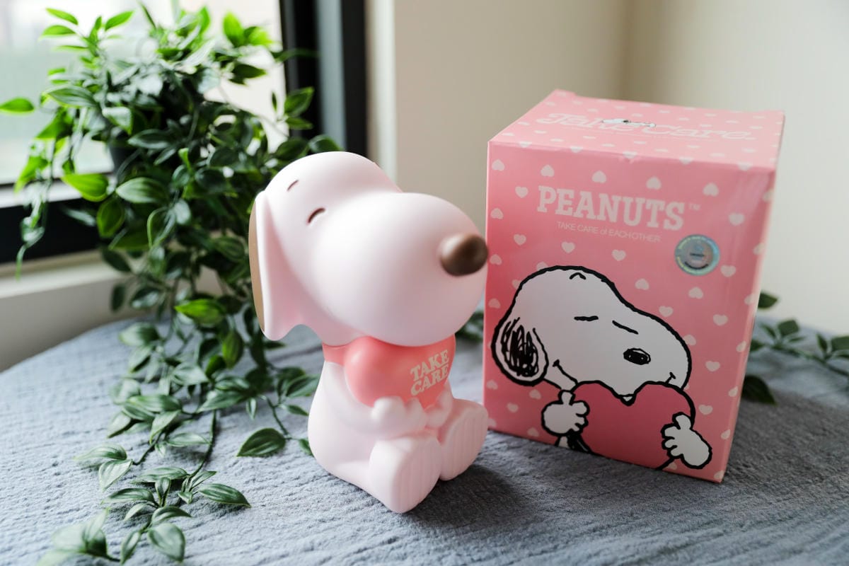 收藏｜PEANUTS 史努比SNOOPY周邊商品 限量公仔、衣服、帽子、折疊傘、餐盤等生活用品