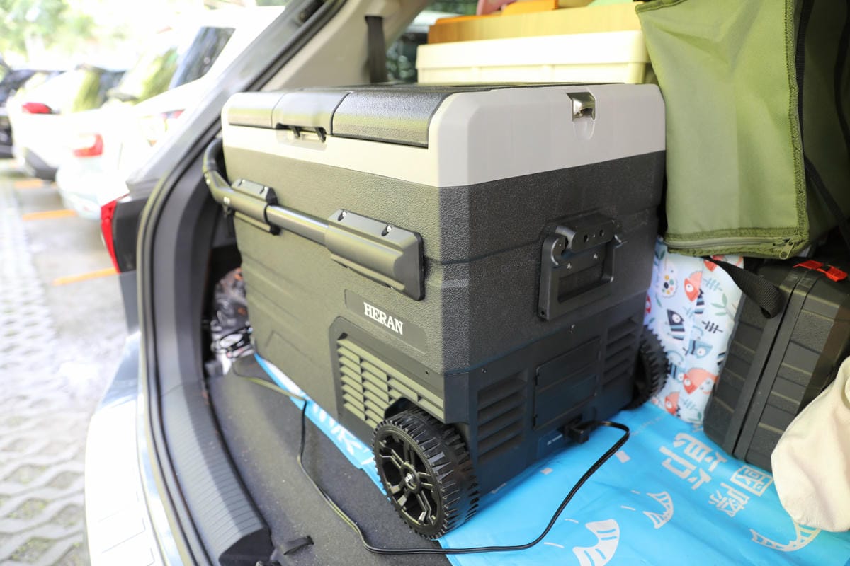 露營用品｜露營冰箱推薦！【HERAN禾聯家電】HPR-50AP01S 50L行動冰箱 雙槽獨立溫控，露營食材保鮮沒問題！