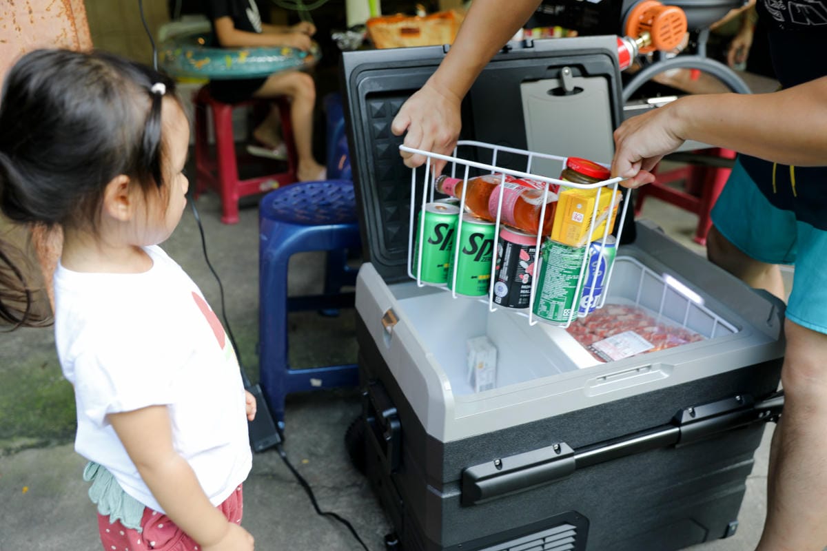 露營用品｜露營冰箱推薦！【HERAN禾聯家電】HPR-50AP01S 50L行動冰箱 雙槽獨立溫控，露營食材保鮮沒問題！