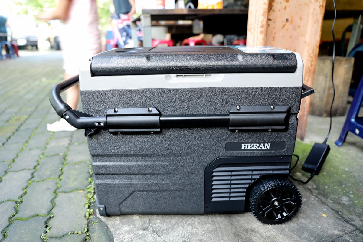 露營用品｜露營冰箱推薦！【HERAN禾聯家電】HPR-50AP01S 50L行動冰箱 雙槽獨立溫控，露營食材保鮮沒問題！