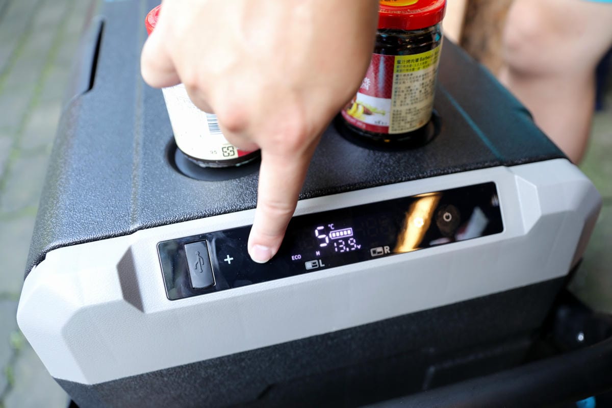 露營用品｜露營冰箱推薦！【HERAN禾聯家電】HPR-50AP01S 50L行動冰箱 雙槽獨立溫控，露營食材保鮮沒問題！