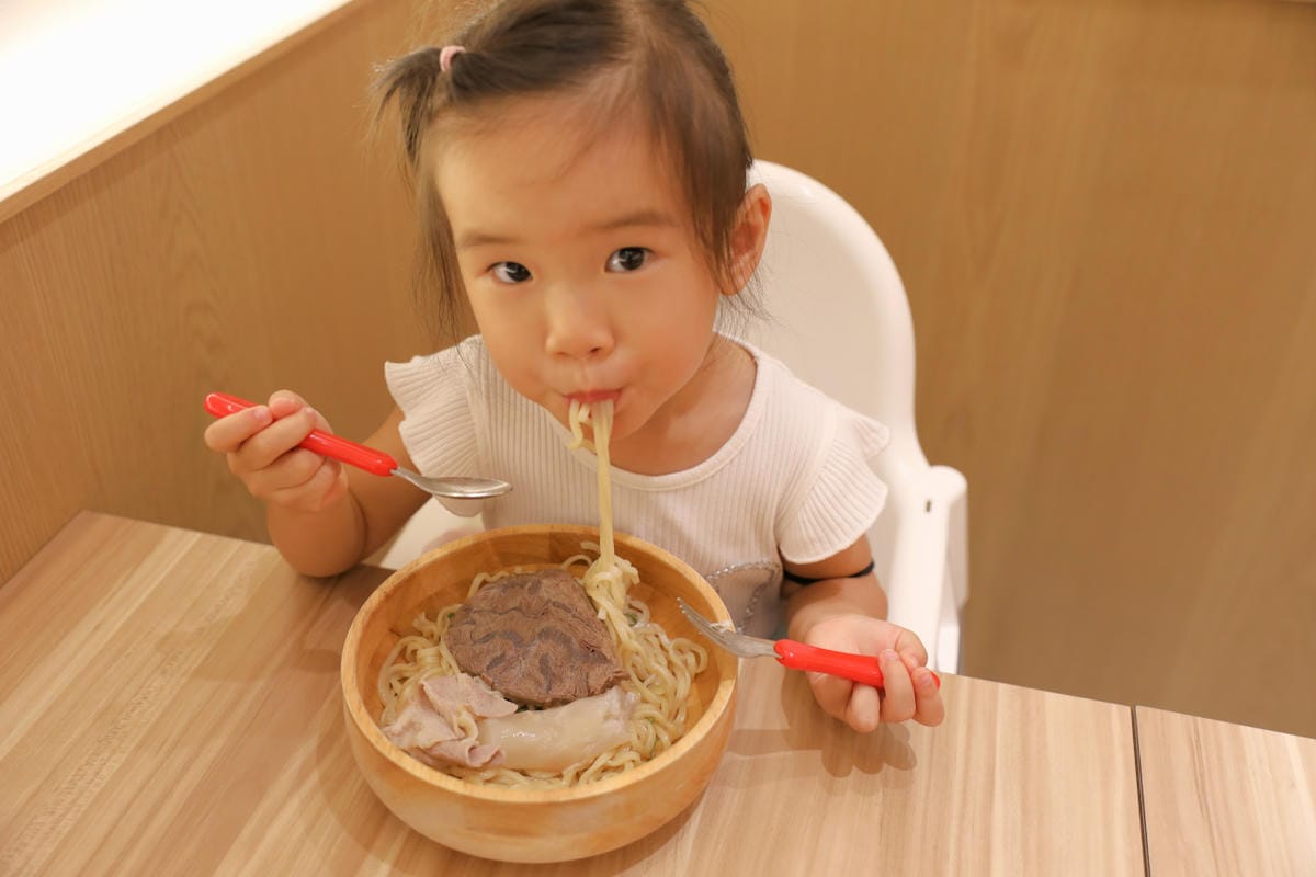 桃園食記|大師兄銷魂麵鋪 熱辣酷暑不要來!暑假親子歡樂放電&避暑的好去處,就在中壢大江購物中心! - 第12張圖 桃園食記|大師兄銷魂麵鋪 熱辣酷暑不要來!暑假親子歡樂放電&避暑的好去處,就在中壢大江購物中心!