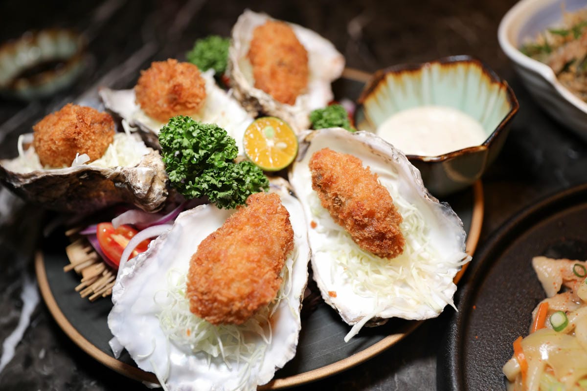 台北食記｜台北松山區美食居酒屋推薦！一号基地（慶城店）清酒、生啤無限暢飲，南京復興站慶城美食推薦！