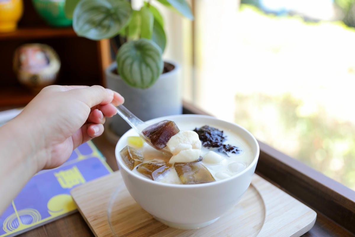 桃園食記｜澎湃豆花（林口店）桃園龜山好吃豆花推薦！可以免費續加一次豆花喔～