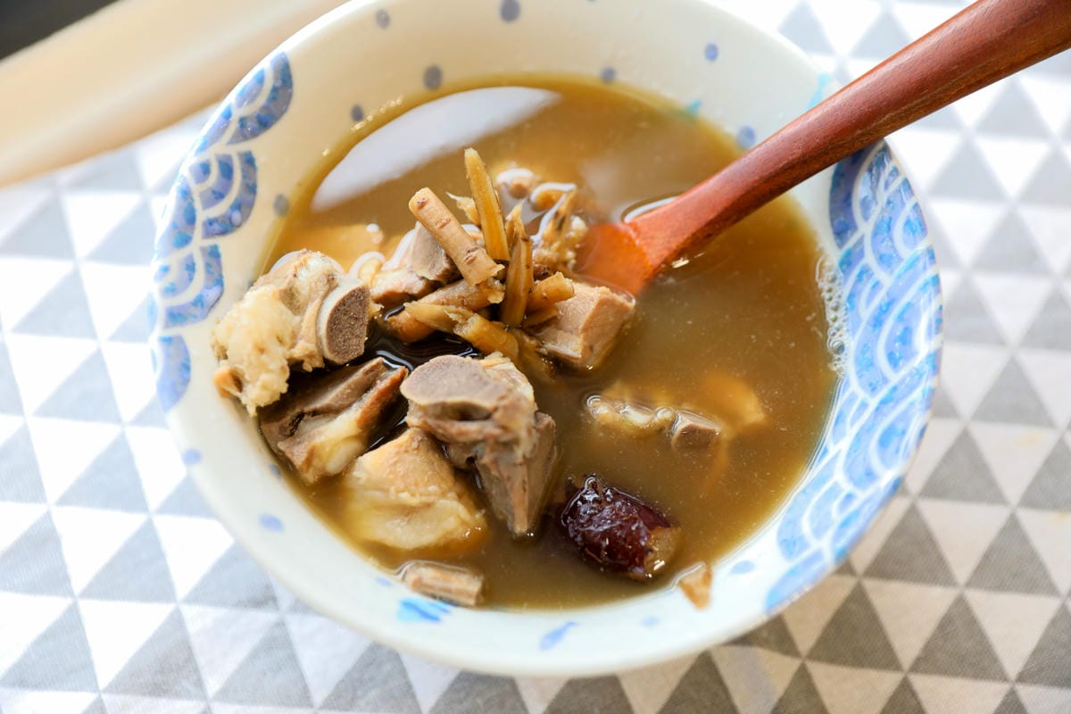 料理|玉膳坊養生燉湯,露營食材小火鍋湯底美味快速料理,全家人的營養補充好幫手! - 第4張圖 料理|玉膳坊養生燉湯,露營食材小火鍋湯底美味快速料理,全家人的營養補充好幫手!