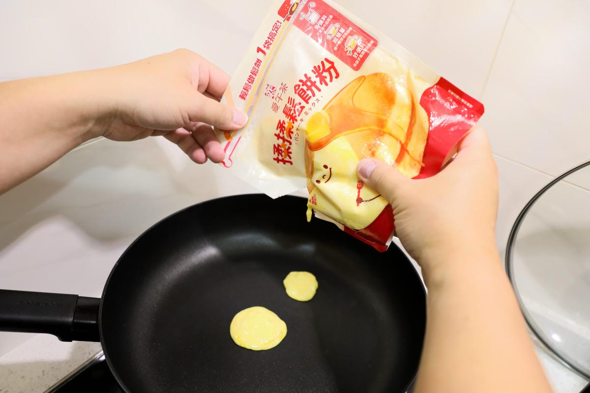 料理｜親子料理DIY 戀．愛午茶 揉揉鬆餅粉 零失敗鬆餅推薦！免備料、免器具，跟孩子一起輕鬆玩鬆餅
