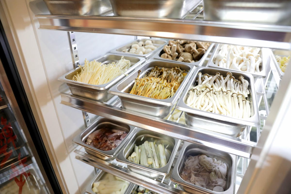 台北食記｜2023父親節聚餐首選！蒙古紅麻辣火鍋 蘆洲麻辣火鍋吃到飽推薦！（寵物友善餐廳）