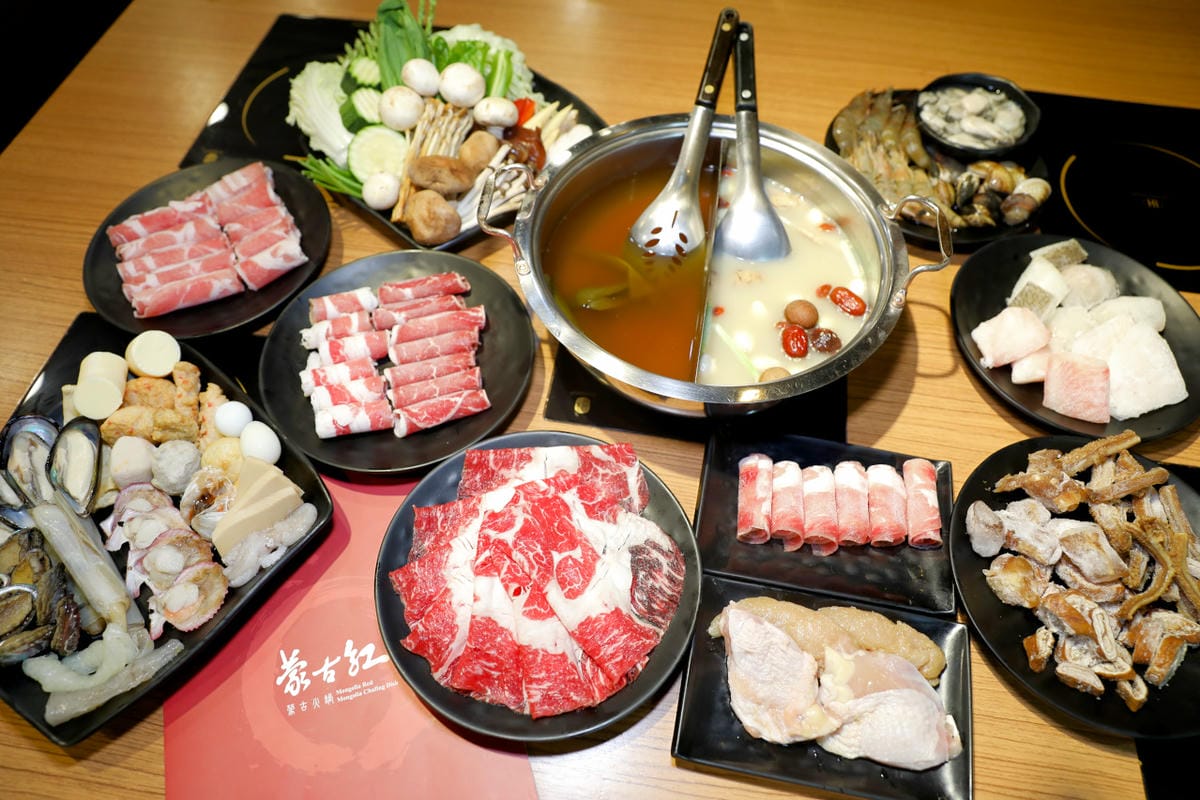 台北食記｜2023父親節聚餐首選！蒙古紅麻辣火鍋 蘆洲麻辣火鍋吃到飽推薦！（寵物友善餐廳）