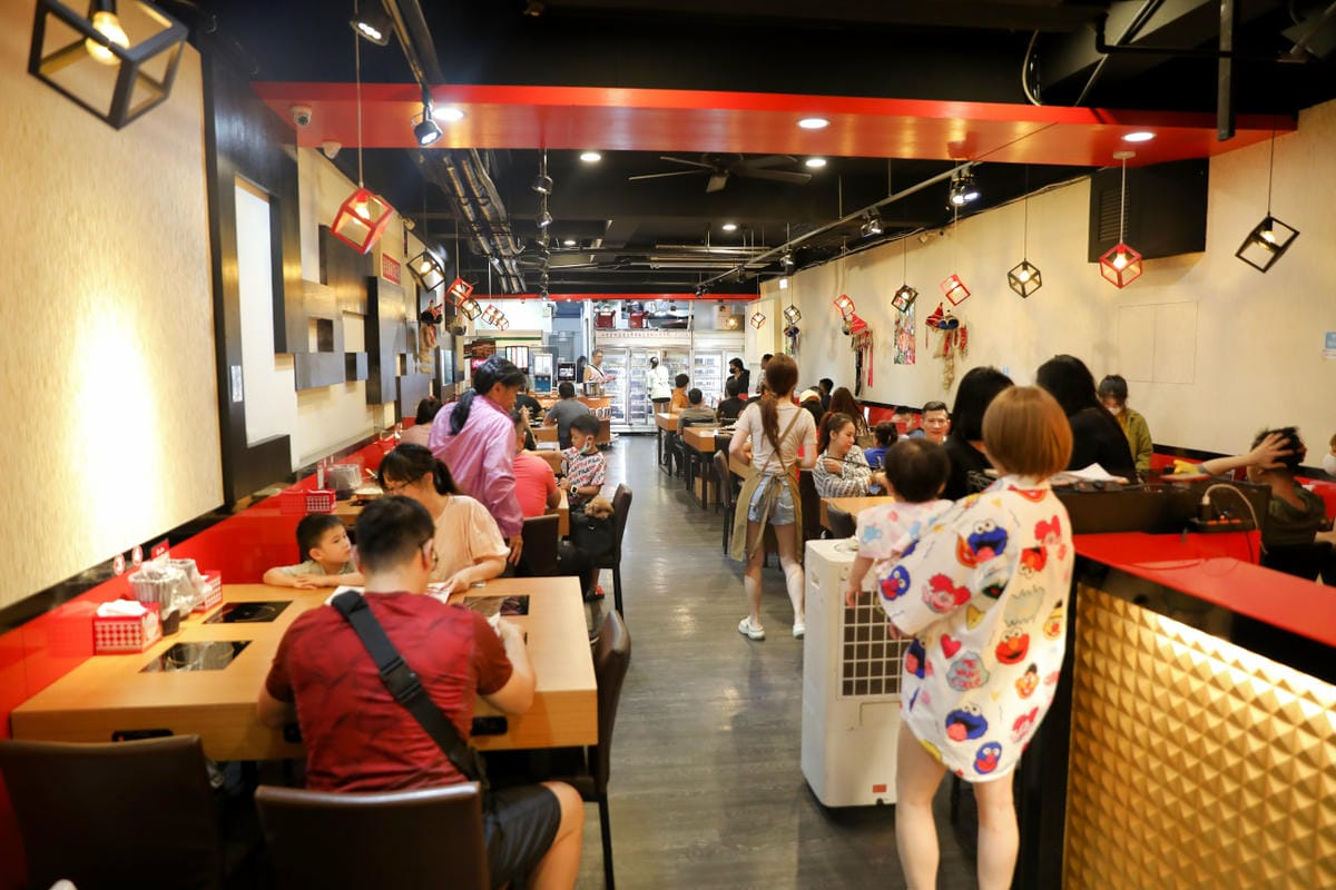 台北食記｜2023父親節聚餐首選！蒙古紅麻辣火鍋 蘆洲麻辣火鍋吃到飽推薦！（寵物友善餐廳）