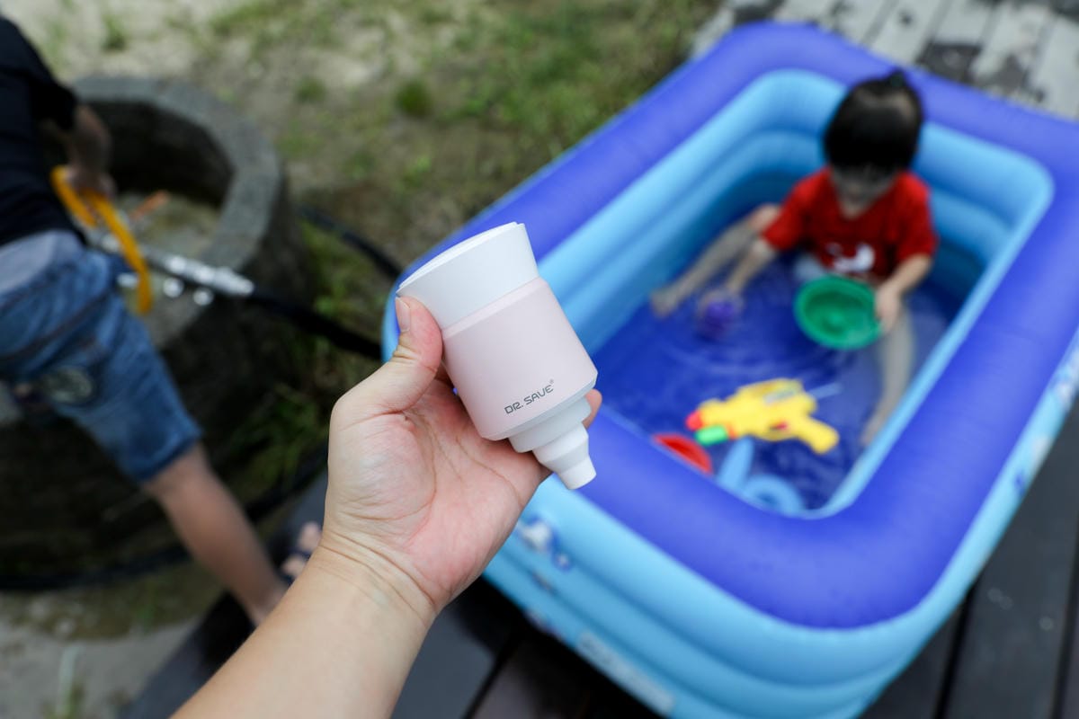 露營用品|摩肯 DR. SAVE 3in1極度快速迷你充抽氣機 打氣、抽氣、緊急電源一機三用,快速秒充,露營旅行必備推薦! - 第9張圖 露營用品|摩肯 DR. SAVE 3in1極度快速迷你充抽氣機 打氣、抽氣、緊急電源一機三用,快速秒充,露營旅行必備推薦!