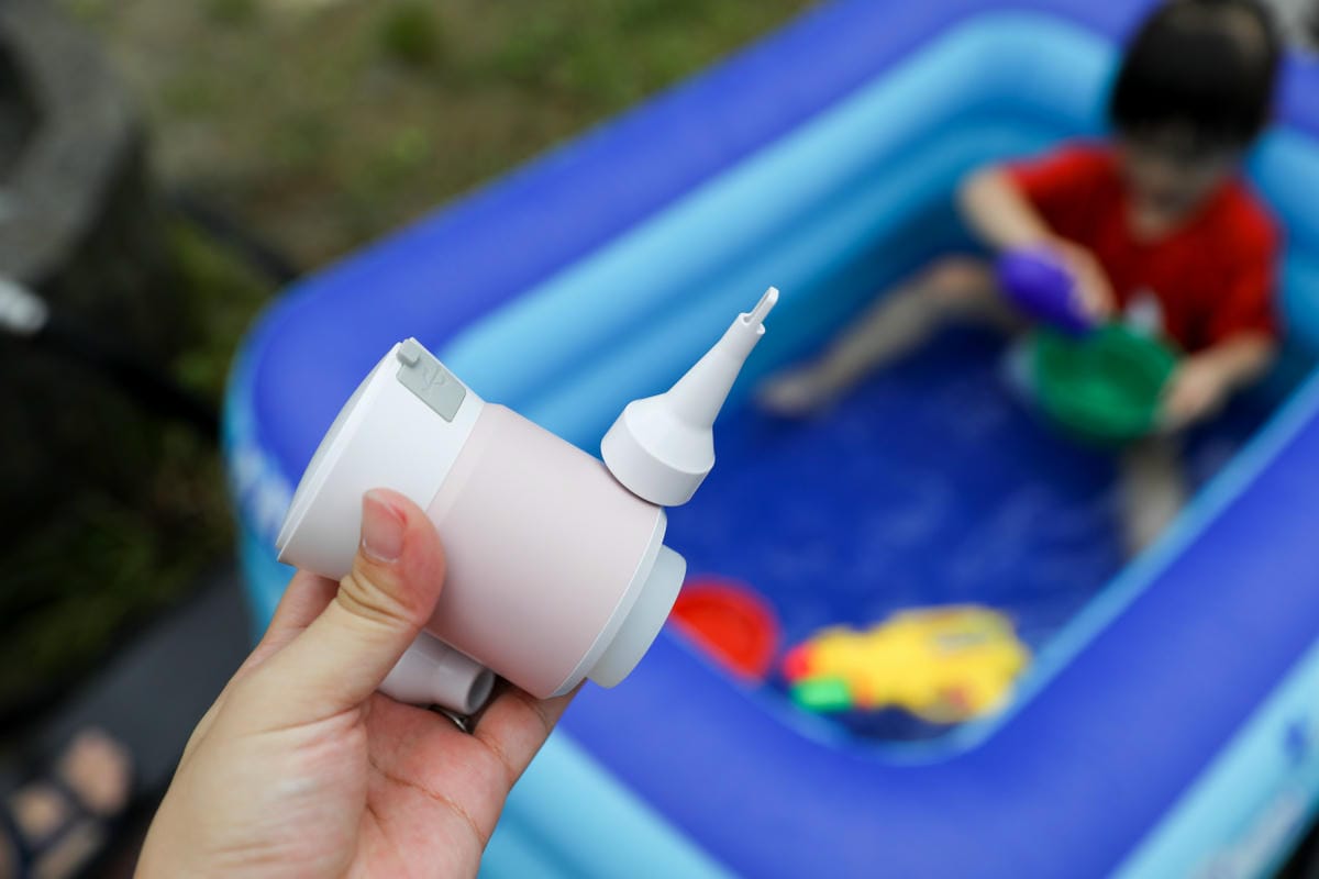 露營用品|摩肯 DR. SAVE 3in1極度快速迷你充抽氣機 打氣、抽氣、緊急電源一機三用,快速秒充,露營旅行必備推薦! - 第7張圖 露營用品|摩肯 DR. SAVE 3in1極度快速迷你充抽氣機 打氣、抽氣、緊急電源一機三用,快速秒充,露營旅行必備推薦!
